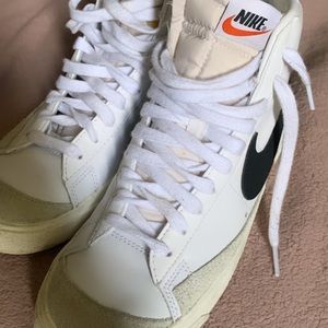 COPY - Vintage Nike Blazers